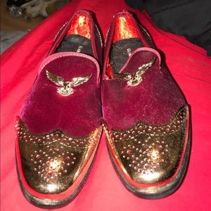 Red velvet men’s loafers